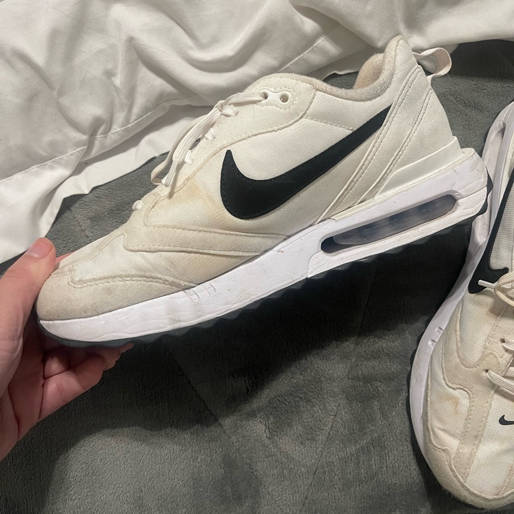 Women’s Nikes